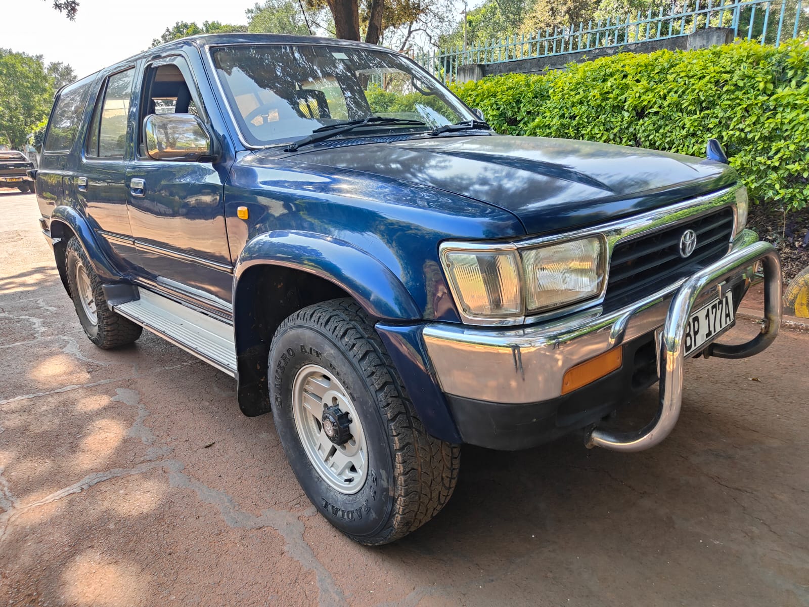 Toyota Hilux Surf 2005 Blue