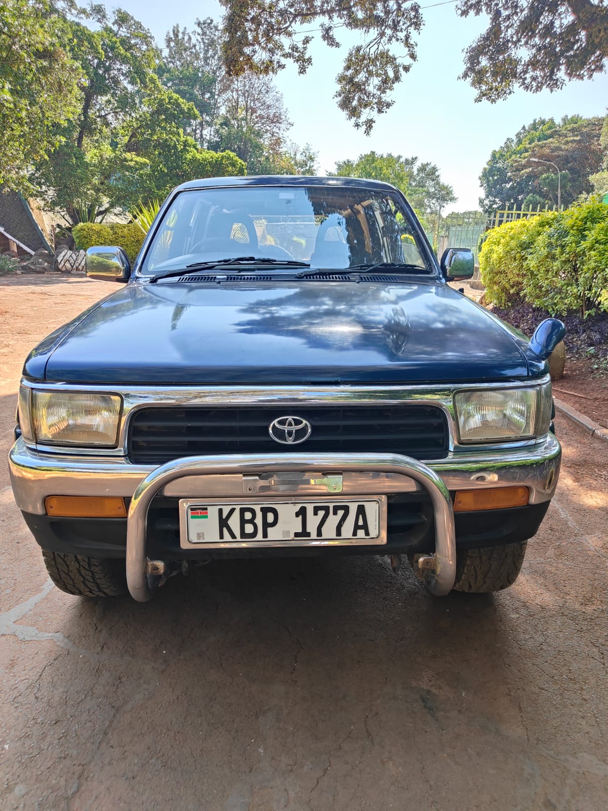Toyota Hilux Surf 2005 Blue