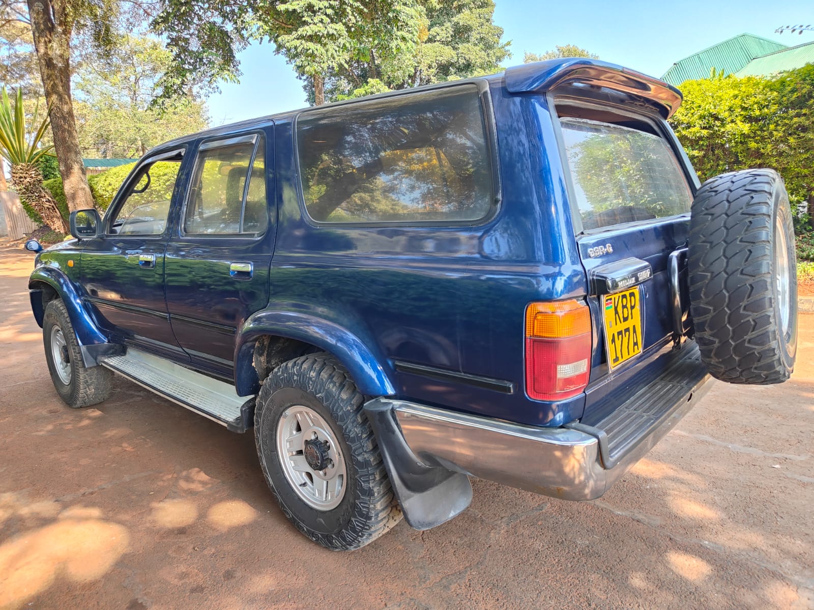 Toyota Hilux Surf 2005 Blue