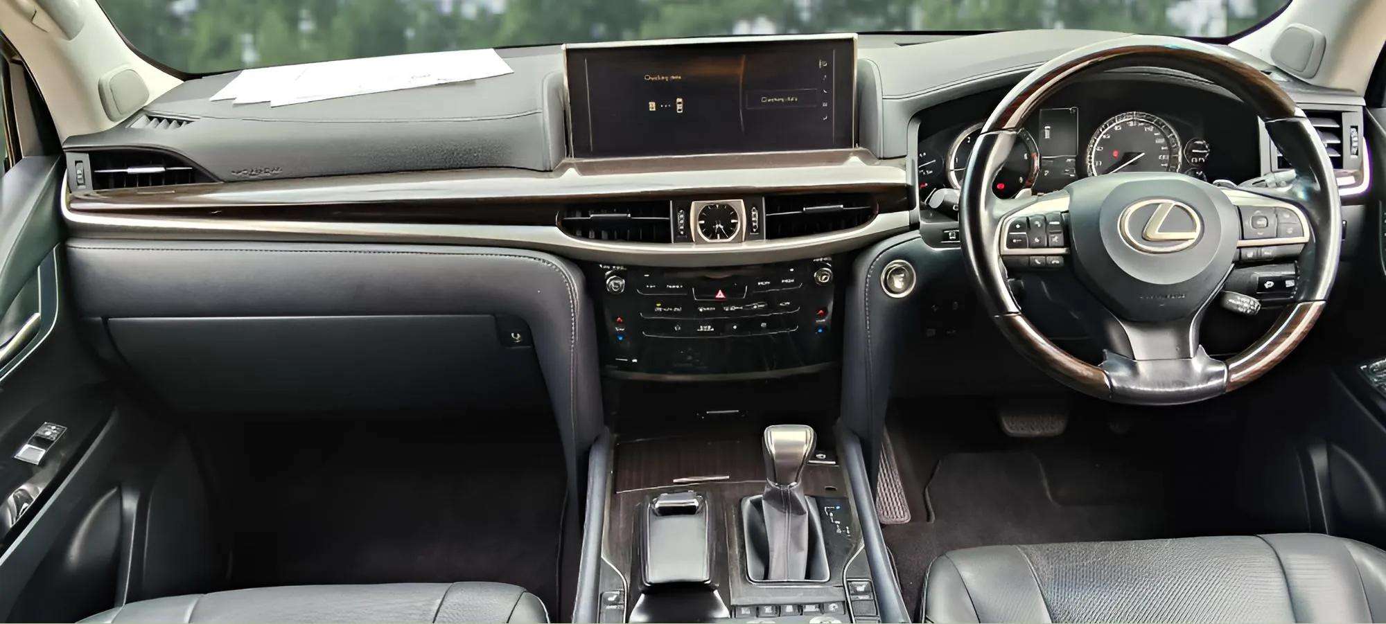 TOYOTA LEXUS LX450D