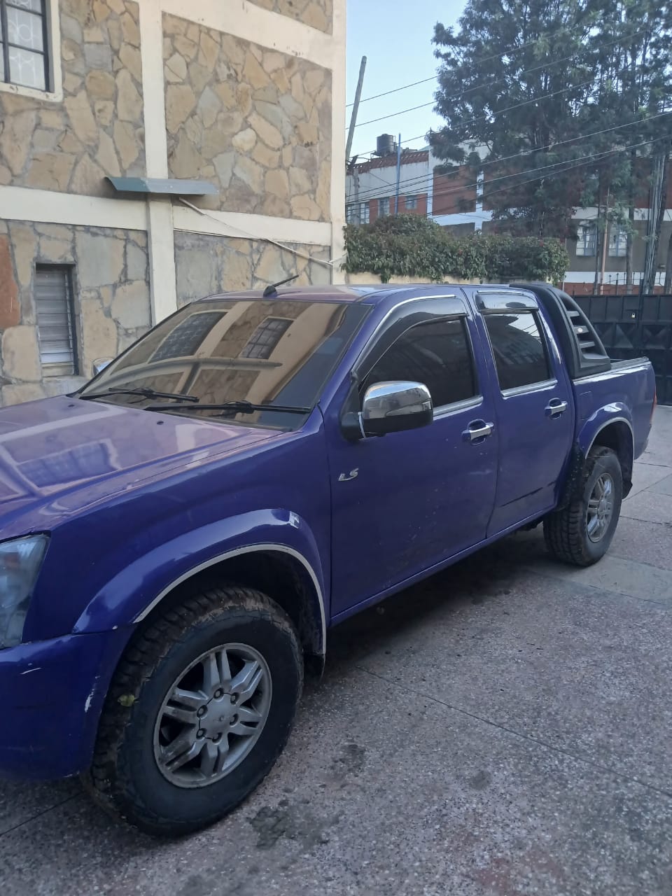 2011 ISUZU DMAX FOR SALE