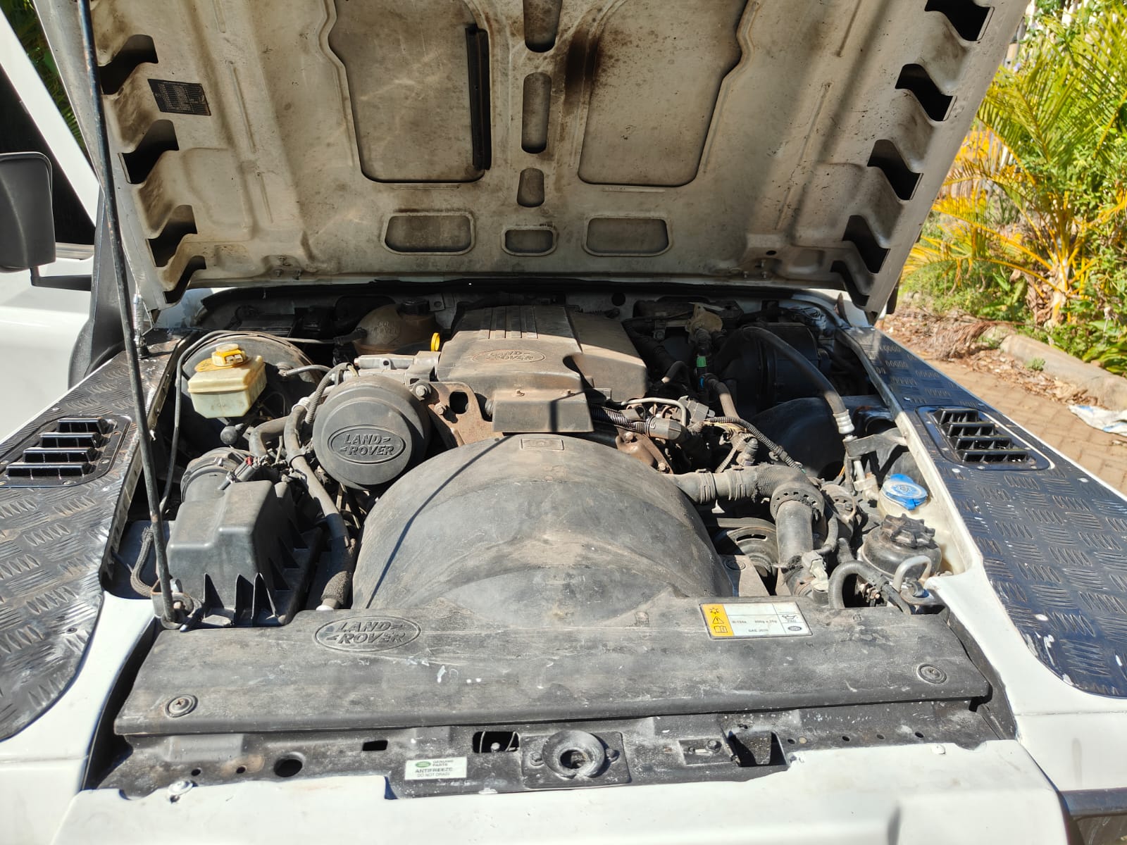 LANDROVER DEFENDER PUMA