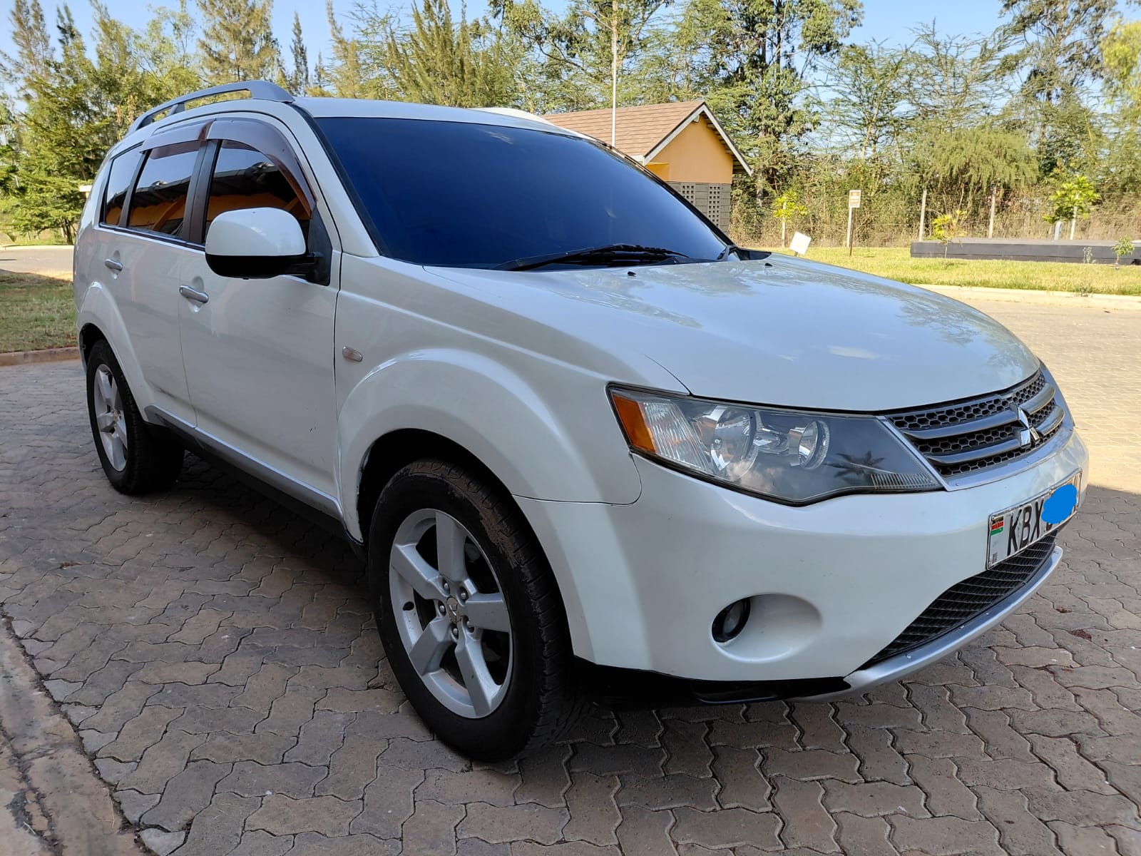 2006 MITSUBISHI OUTLANDER