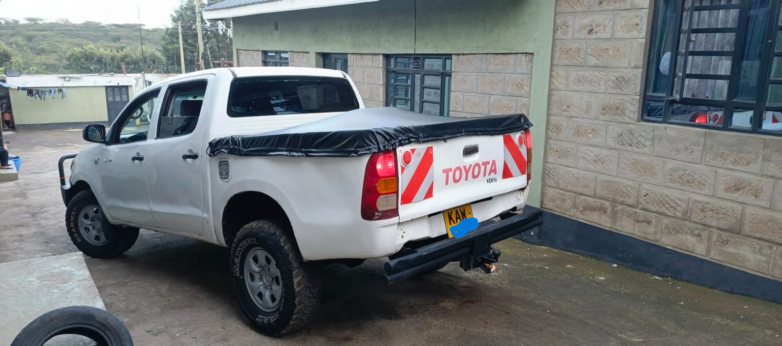 2006 TOYOTA HILUX