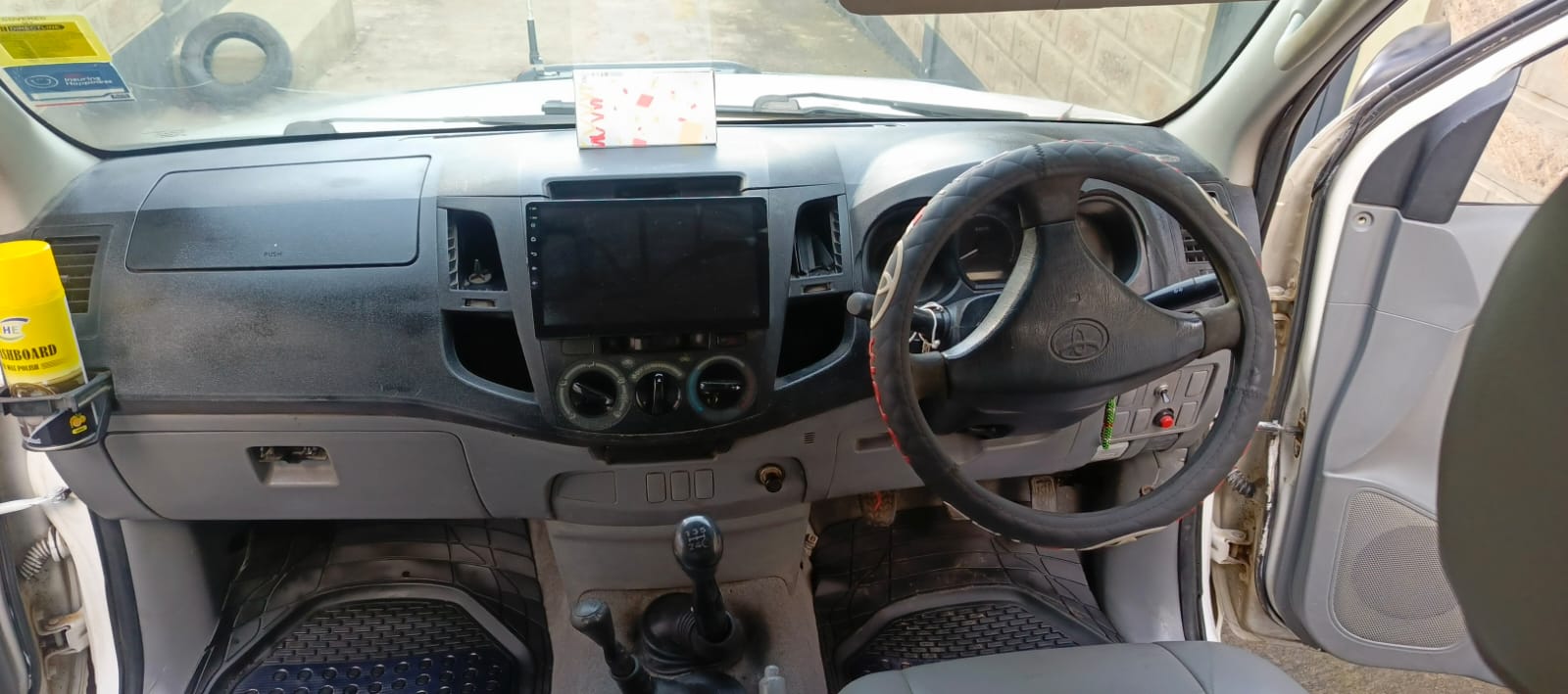 2006 TOYOTA HILUX