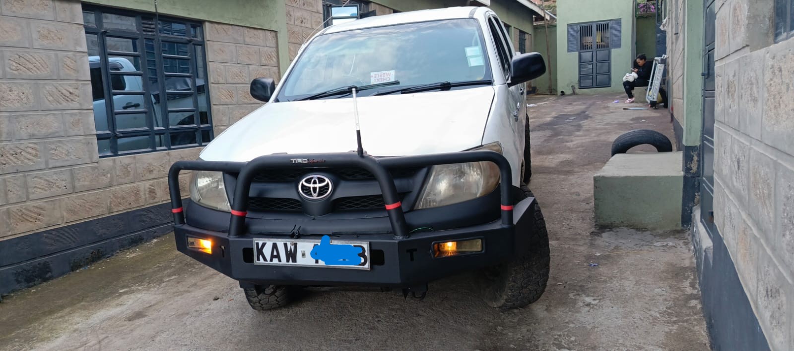 2006 TOYOTA HILUX