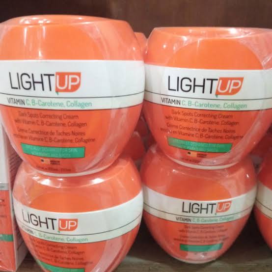 Light up body cream