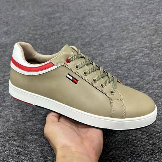 Tommy Hilfiger sneakers