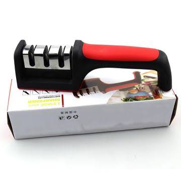 Manual knife sharpener